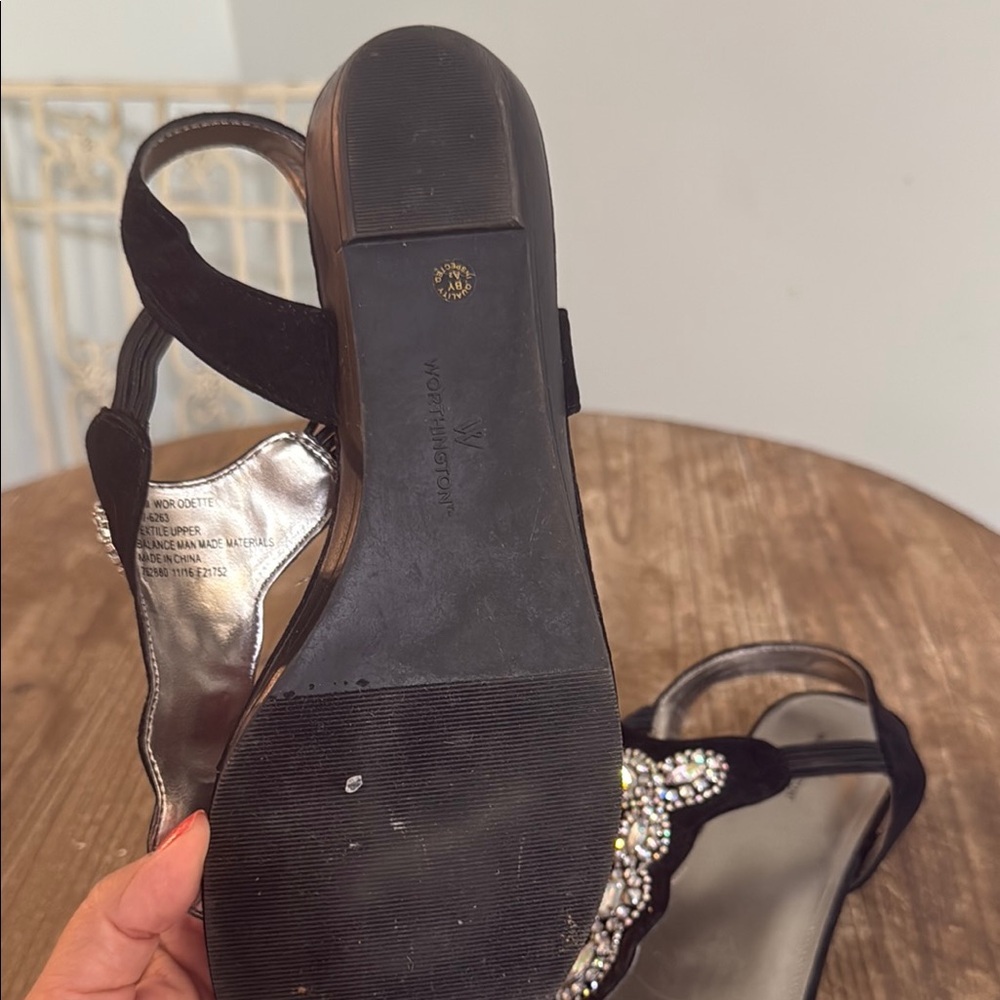 Worthington Black Sandals with Ornate Embellishments - Picture 7 of 8